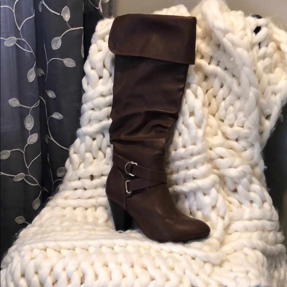 **RAMPAGE** boots